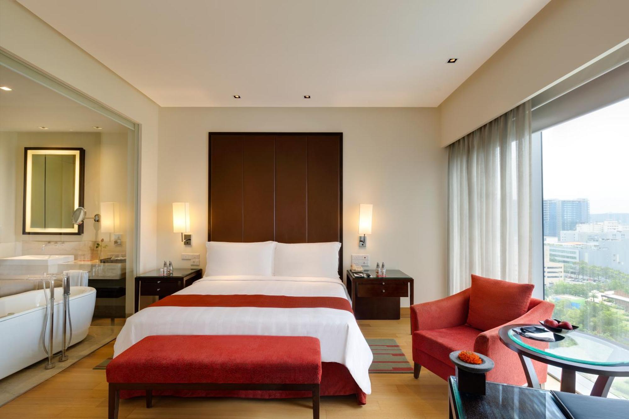 Hotel Trident Hajdarabad Zewnętrze zdjęcie A suite at the Taj Mahal Palace, Mumbai