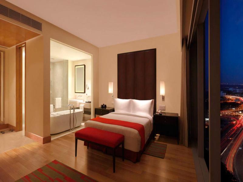 Hotel Trident Hajdarabad Zewnętrze zdjęcie A bedroom at the Taj Mahal Palace, Mumbai