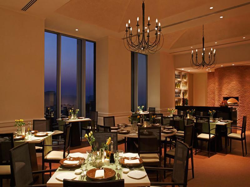 Hotel Trident Hajdarabad Zewnętrze zdjęcie The restaurant